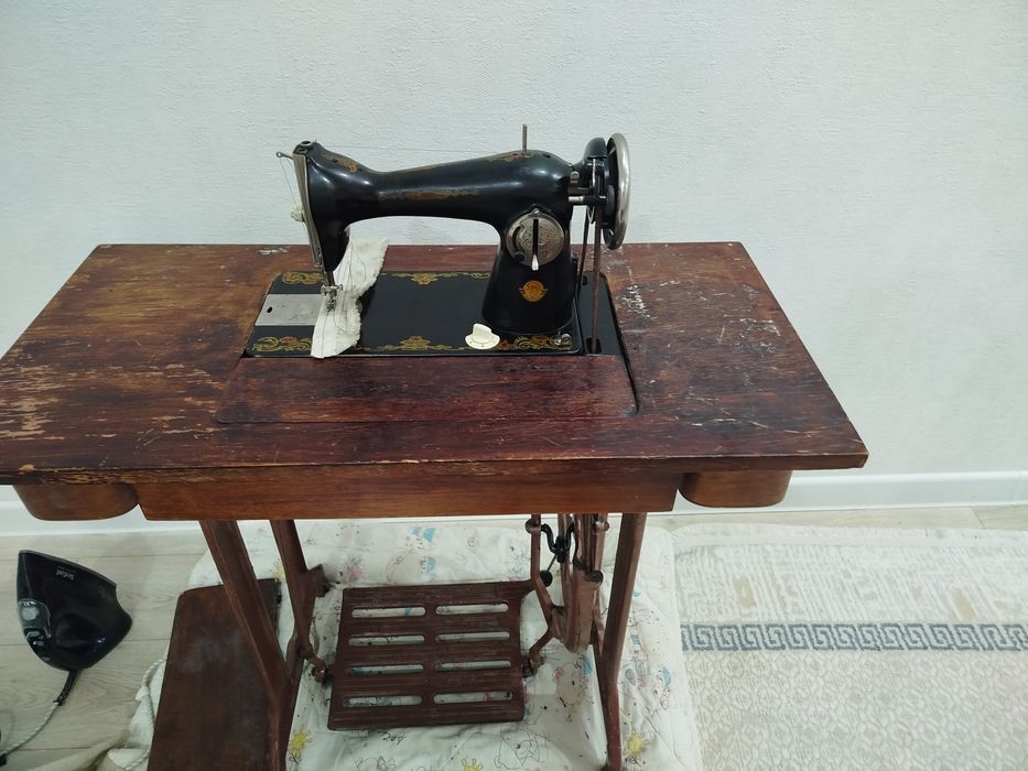 Советская швейная машина