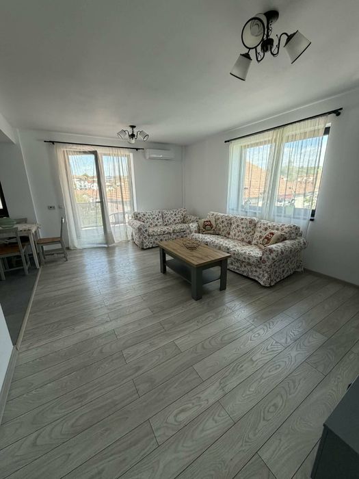 Apartament de inchiriat