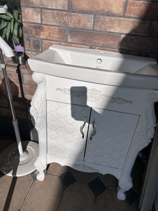 Тумба с раковиной