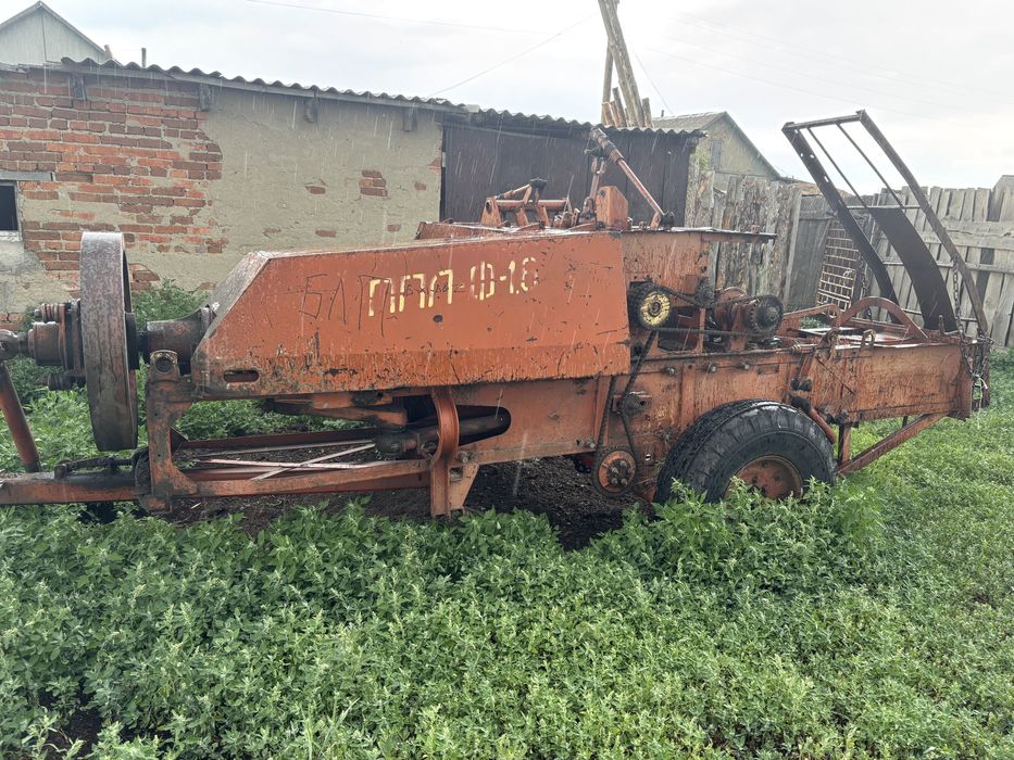 Продам МТЗ 80 и пресс Киргистан
