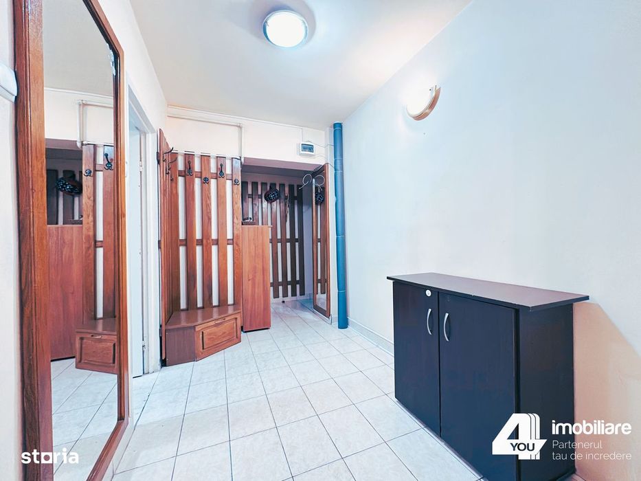 Apartament 2 camere Zona Boul Rosu , 70 mp, et. 1/4 cu termoteca — fotografia 3