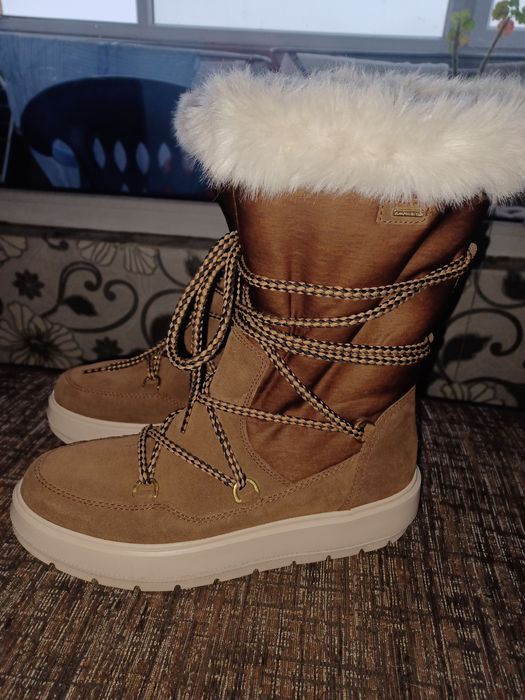 Ботуши GEOX  велур