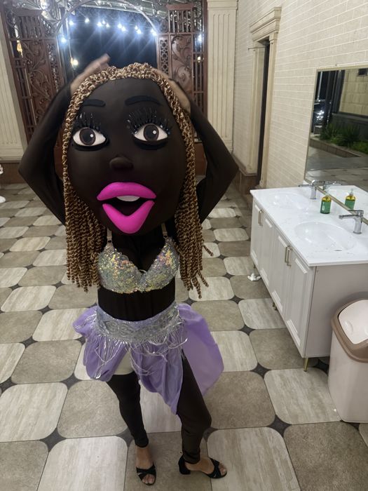 Продаю ростовую куклу