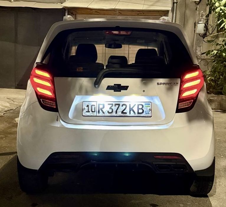 Spark aftamat 2020 yil 30/40 фойиз краскаси бор 103.000 km yurgan