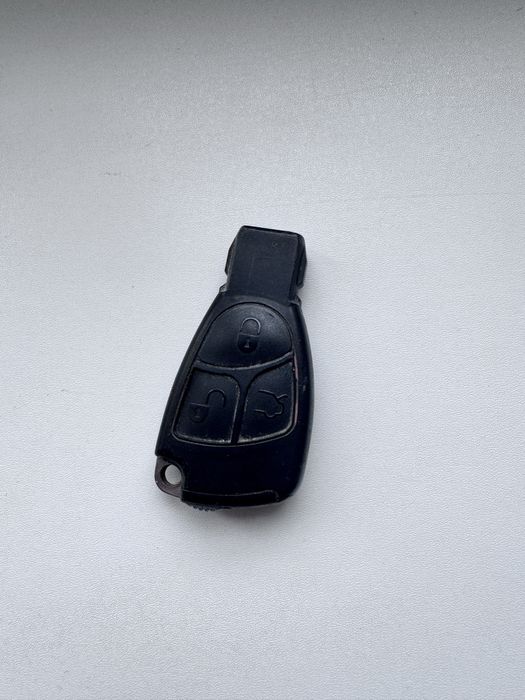 Ключ от Мерседеса