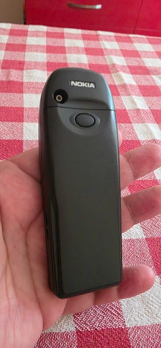 Nokia 6310i златен Немски отключен към всички оператори