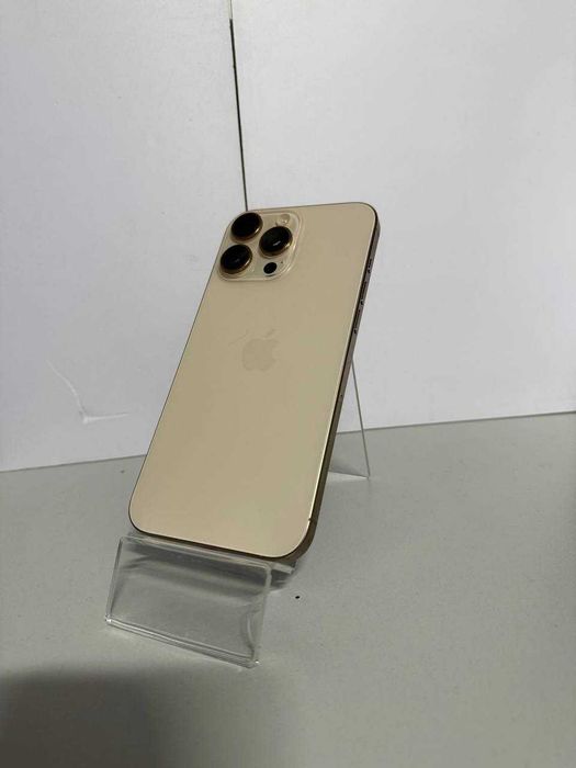 Apple IPhone 16 Pro Max Кулан (772697)