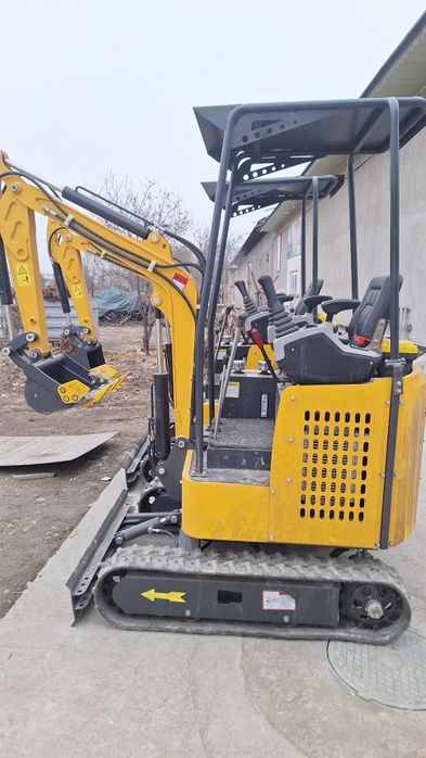 Экскаватор мини 2т