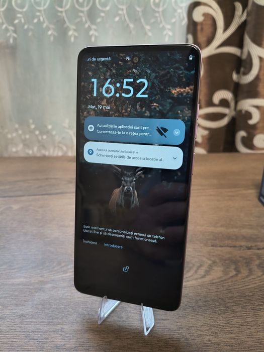 Motorola g84 Pink