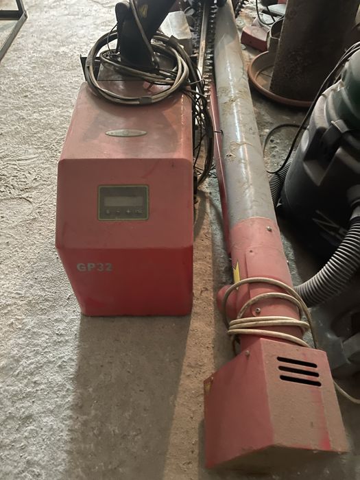 Пелетна горелка GP32 и шнек - Ерато