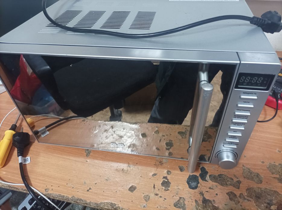 Продам микроволновку ava