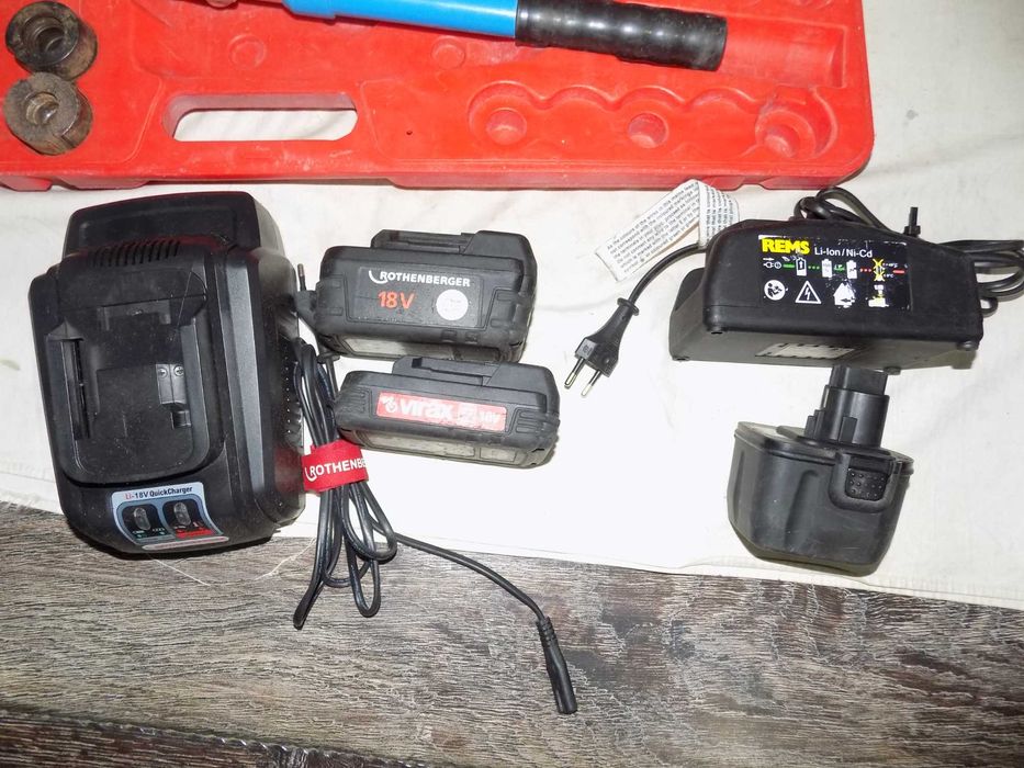 Presa de  sertizat  REMS  12V Ni Cd  /  14,4V Li-Ion  , Rotenberger Romax 3000  18V Li-Ion