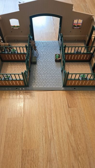 Ferma schleich  de vanzare urgent