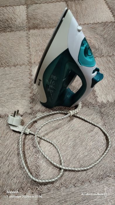 Утюг б/у Viteк пар