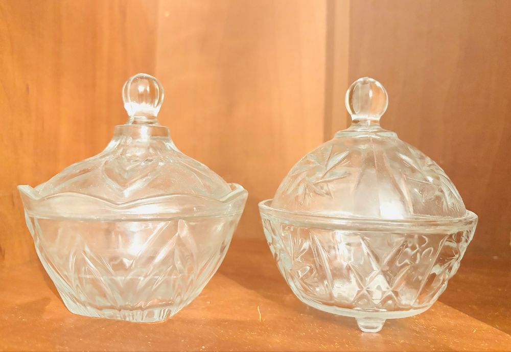 Бакалы, вазочки, посуда разное