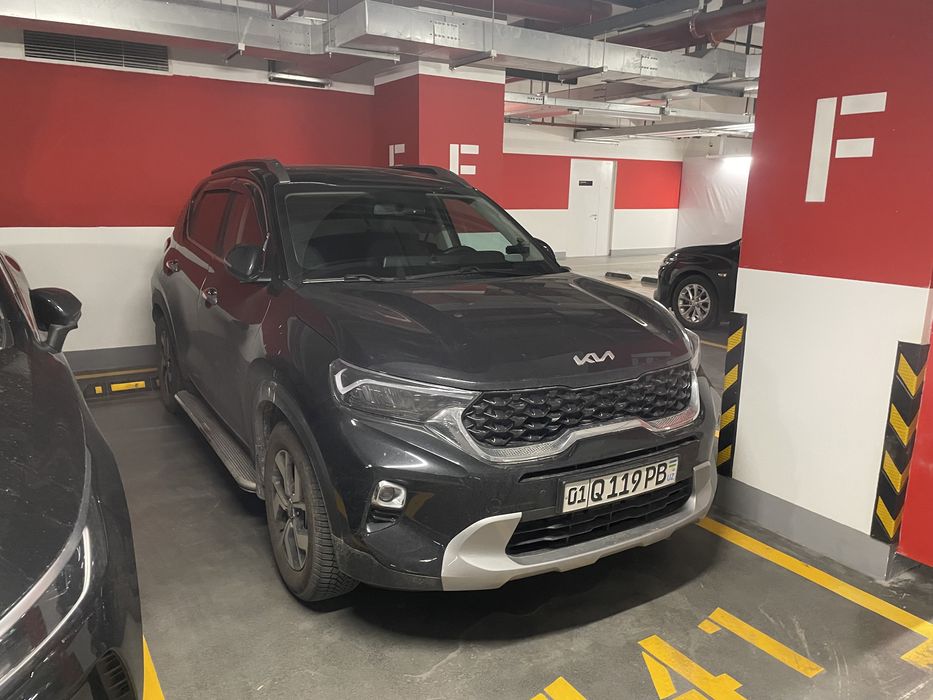 Kia Sonet 3 pozitsiya