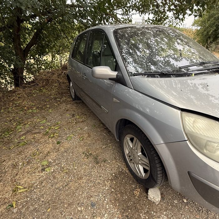 Renault megane scenic