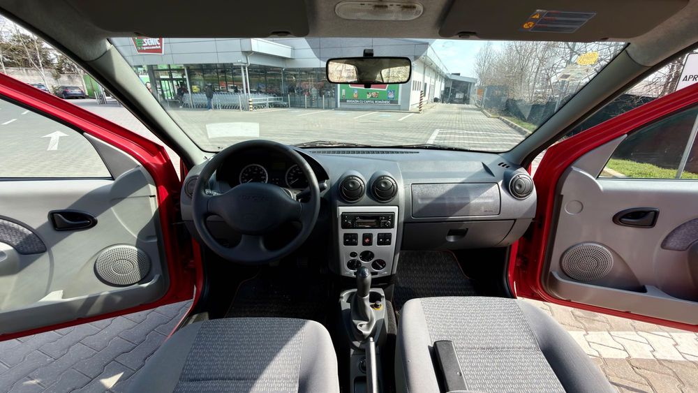 Vand Dacia Logan Laureate 2007 1.4 MPI 7700 km