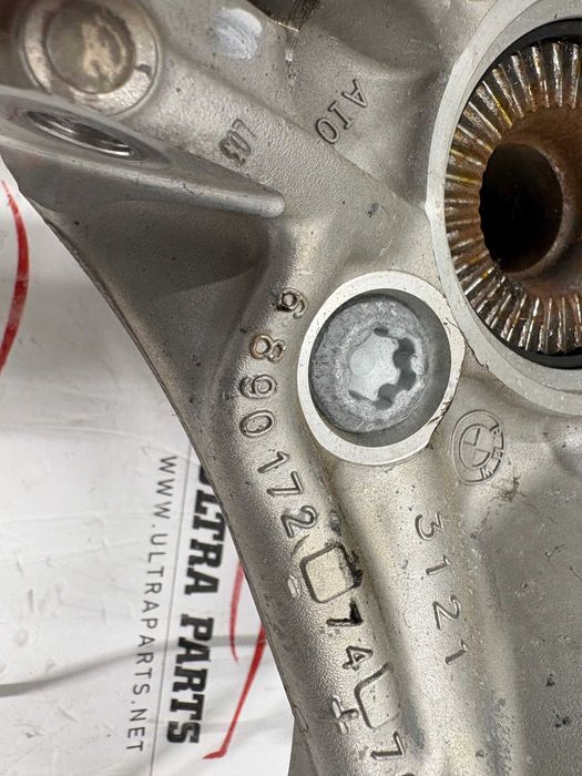 Преден Десен Шенкел С Лагер За БМВ 1 Ф70 2 Ф74 Ф78 У06 BMW 1er F70 2er F74 F78 U06