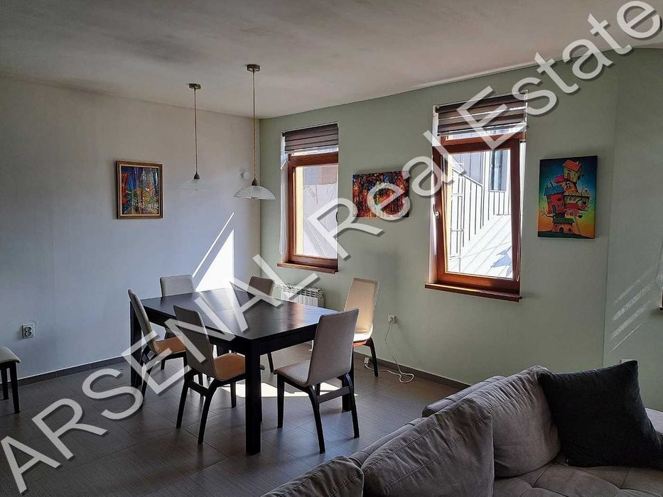 Дава се под наем Тристаен апартамент в София, Център - 130 кв.м за 1500 € - Снимка #3