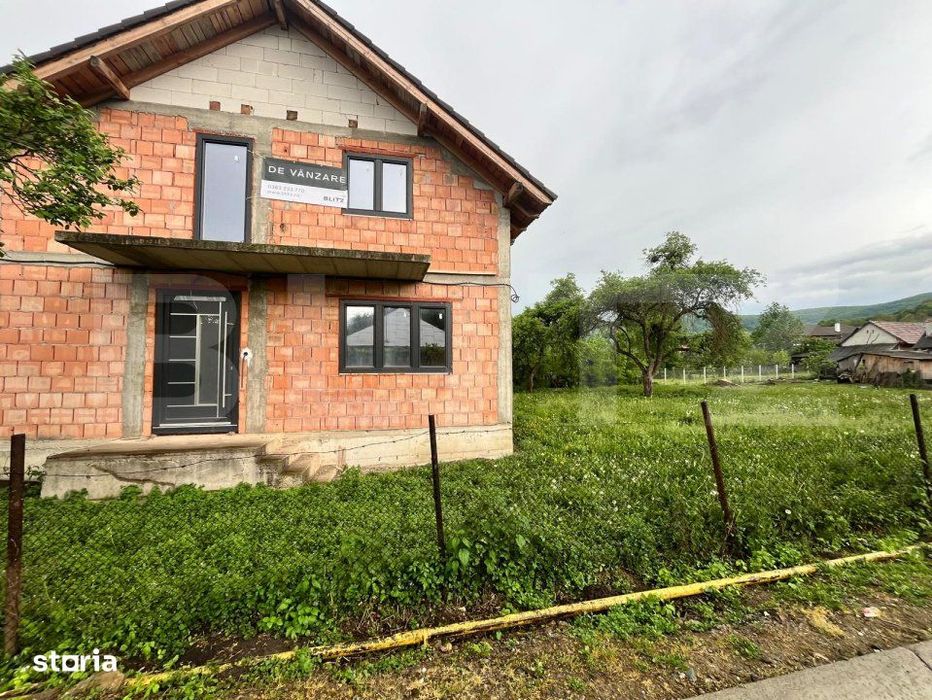 Casa spatioasa cu 4 camere, 150 mp, 10 ari teren / Schimb cu apartamen