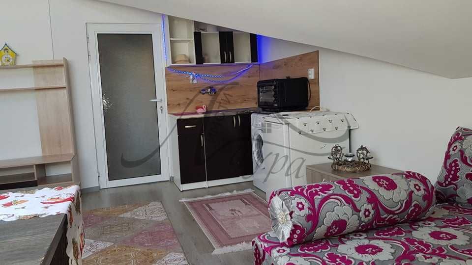 Дава се под наем Едностаен апартамент в Шумен, Пожарната - 30 кв.м за 229.5 € - Снимка #7