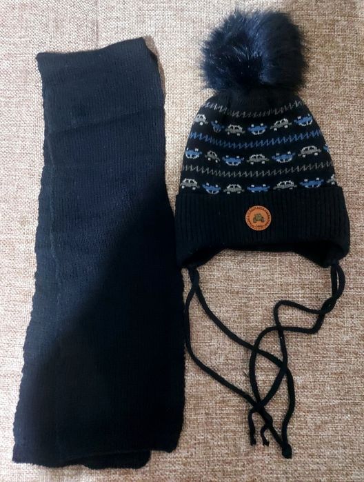 Шапка+шарф на мальчика от 1 до 3х лет. Турция. Б/у.