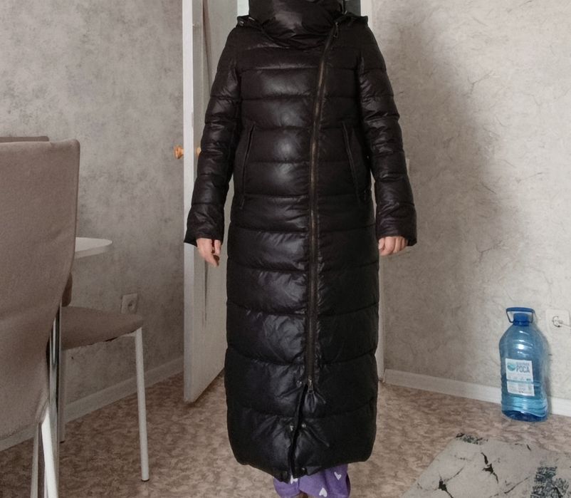 Продам пуховик. 10000