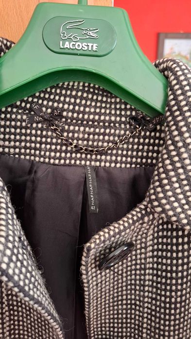 Eлегантно дамско палто NAF NAF, вълна