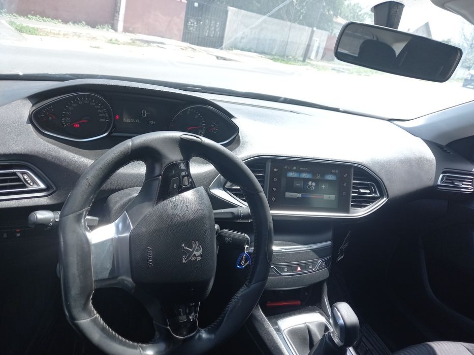 Vand Peugeot 308 1.6 hdi euro 6 din 2015