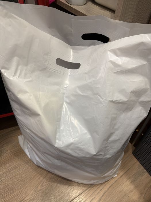 Куртки детские. Комбинезон отдам