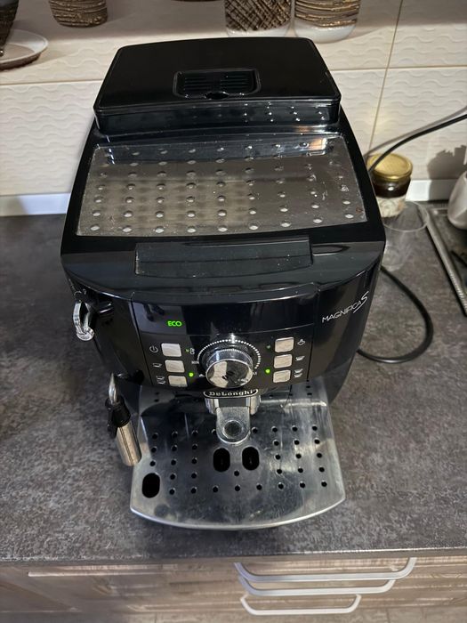 Aparat de cafea DeLonghi MagnificaS