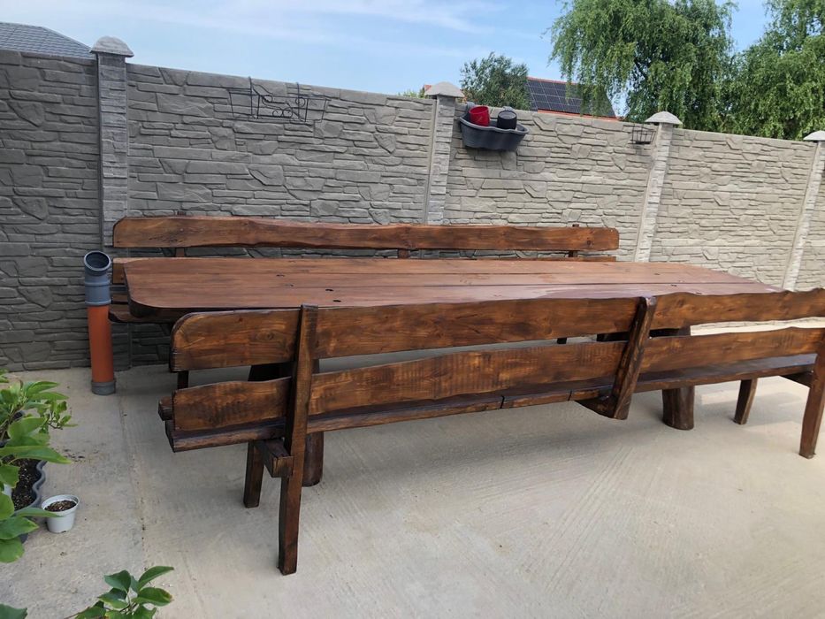 Vand masa din lemn masiv! STEJAR 10-12 locuri