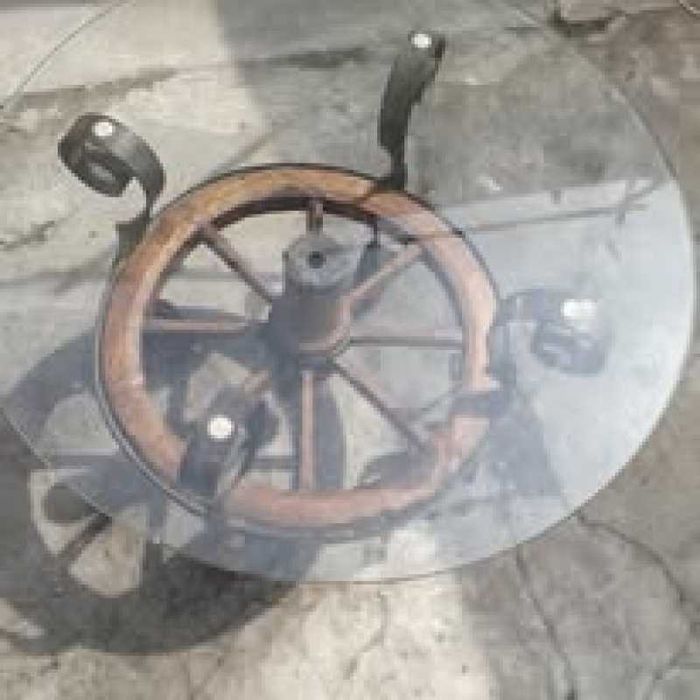 Masa din roata de car