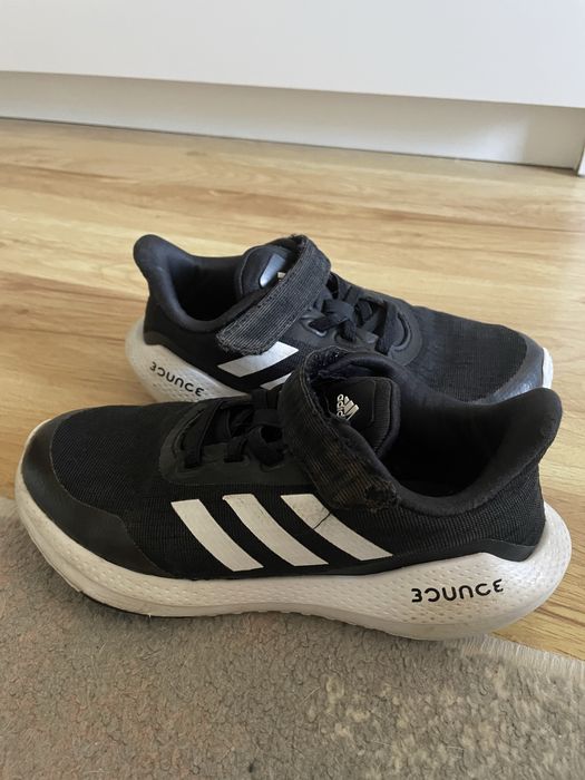 Детски маратонки номер 31 1/2