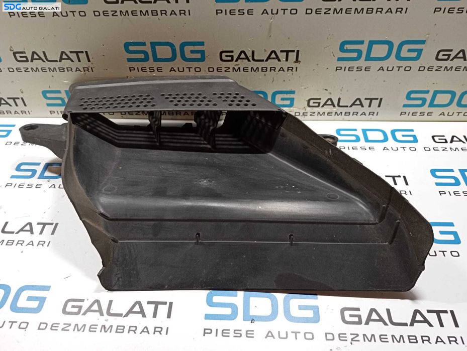 Difuzor Captare Aer Audi A4 B8 2.0 TDI 2008 - 2015 Cod 8K0129618 8K0129618A [M6903]