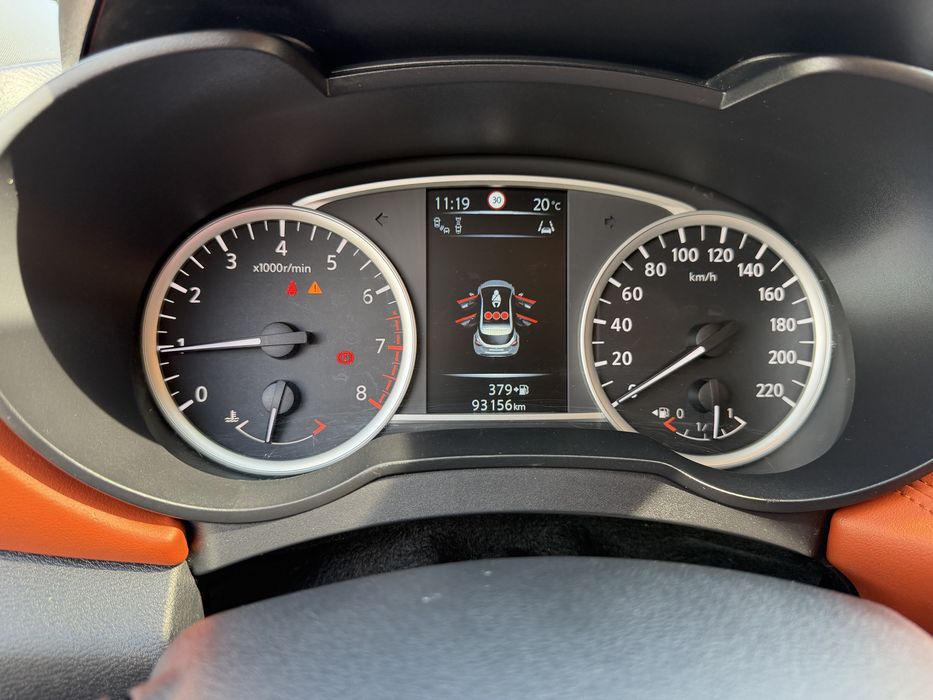 Nissan Micra Tekna BOSE