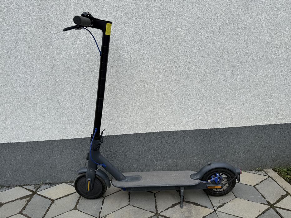 Vand trotineta electrica Xiaomi Mi Electric Scooter 3