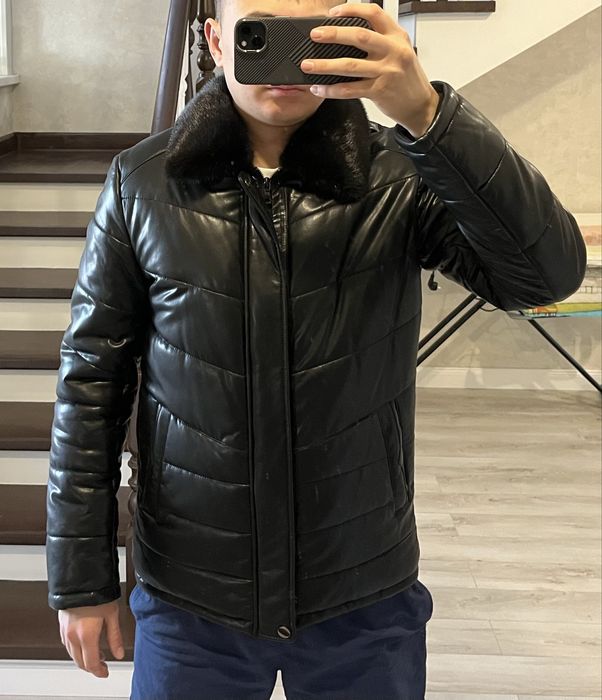 Продам куртку, почти новая