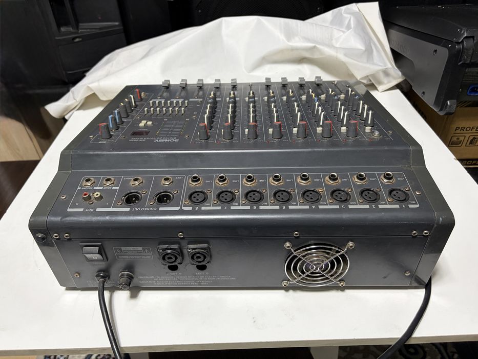 Активный микшерный пульт 400 ватт