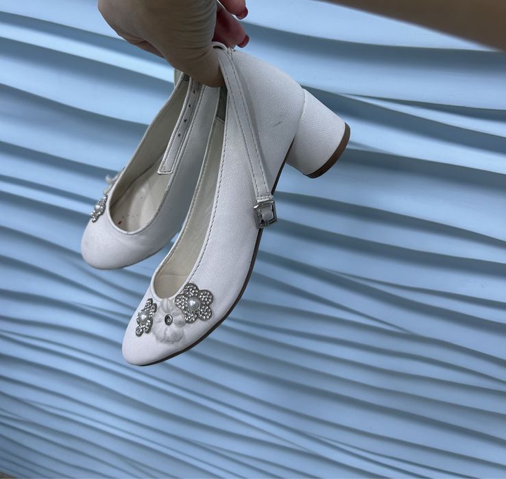 Туфли размеры 25-26.-29