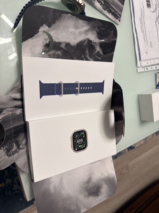 Apple watch ultra 3  natural titanium case 49mm