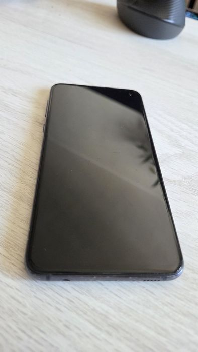 Samsung S10e 128gb cu display si capac stricat