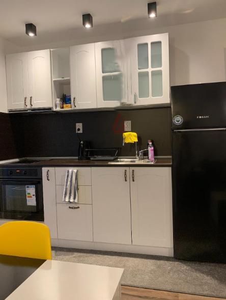 Дава се под наем Двустаен апартамент в София, Младост 1 - 50 кв.м за 511 € - Снимка #1