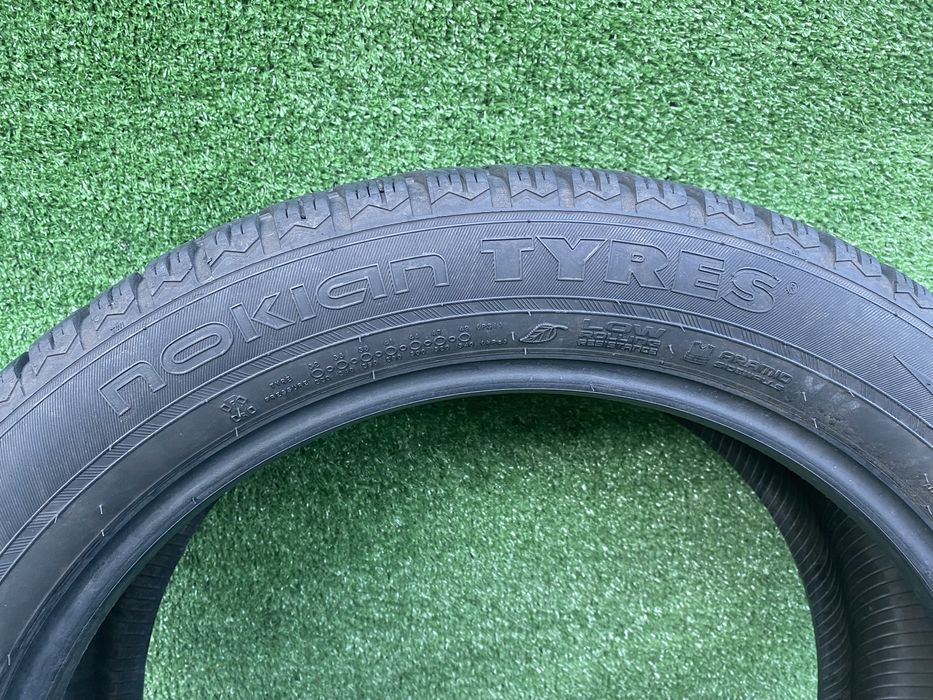 Set 4 anvelope iarna Nokian WR SUV 4 235 50 R19 103V XL Dot 2421 5,4mm