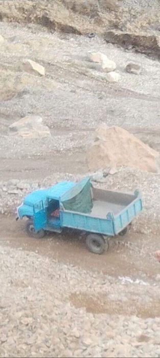 Zil sotiladi srochno