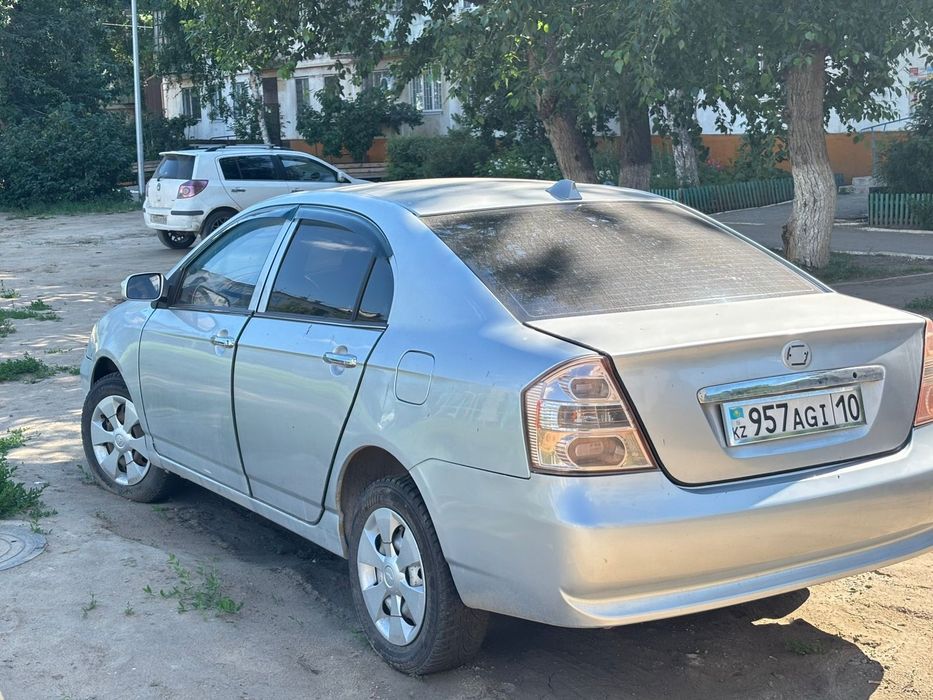 Автомобиль продам
