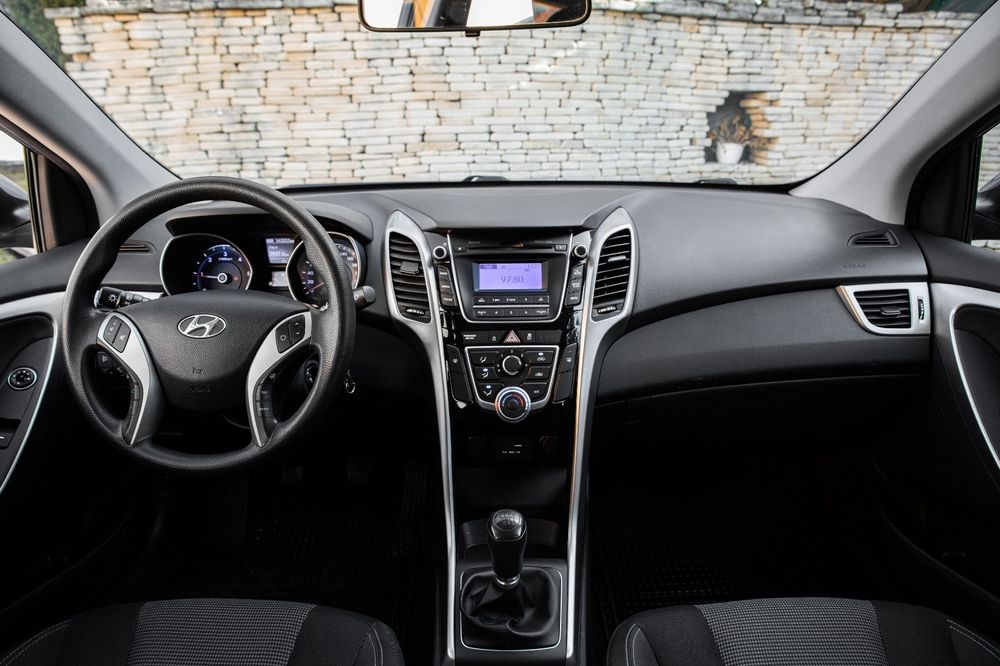 Hyundai       I30