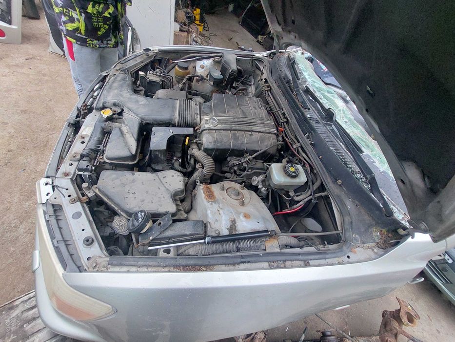 двигатель на lexus is 200