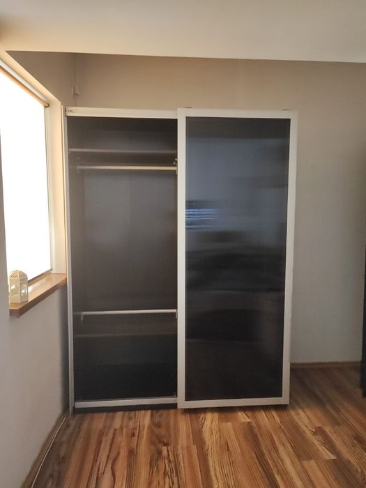 Dulap tip IKEA, 2 uşi,culisante, negru, 60x150x200 cm . Ca nou